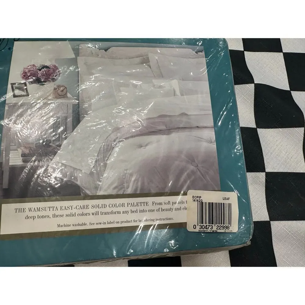 Wamsutta twin sheet set 220 thread count combed cotton bedding light green